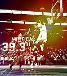 Eric Bledsoe throws down...